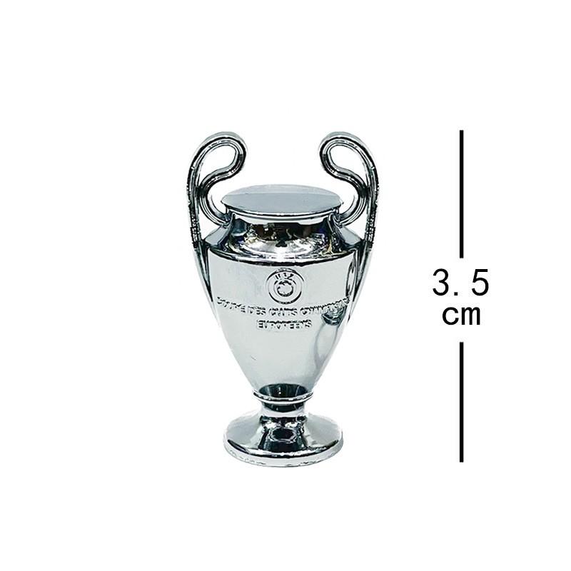 Retro grenzüberschreitender kreativer Schlüsselanhänger