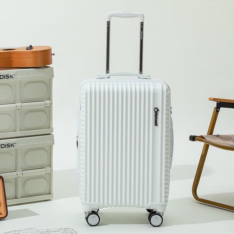 Diplomat DS-1312 Expandable Hardside Luggage