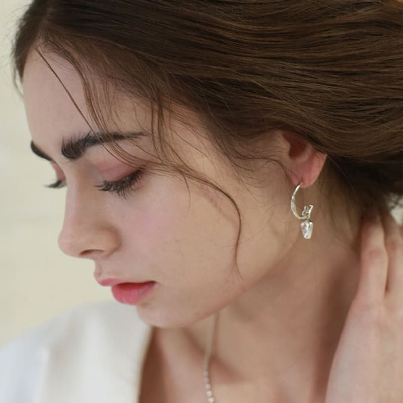 REINDEER GIMYO EARRING 07