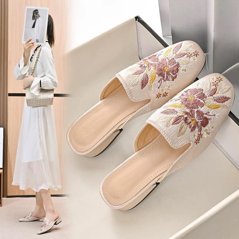 Embroidered bag head half slippers women's summer wear fashion lazy shoes thick heel embroidered cool slippers