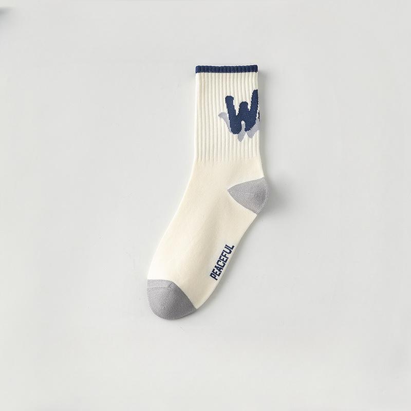 5 Pairs of Boys Spring and Summer New Pure Cotton Anti Odor Anti Beri Youth Sports Running Tube Socks