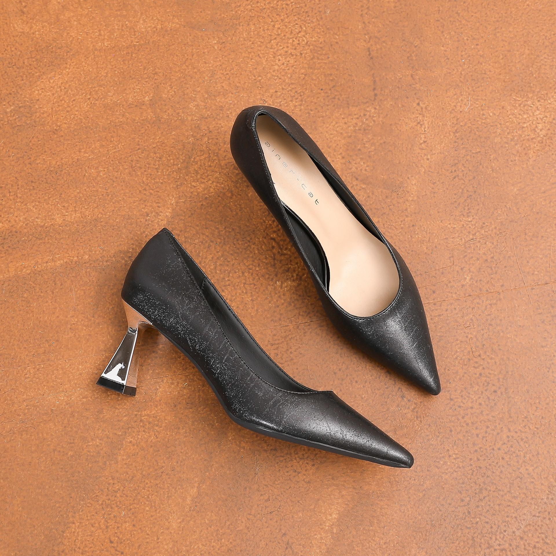 

75331 [sheepskin] high heels women s thin heels spring 2025 new French pointed shallow mouth commuter shoes 34