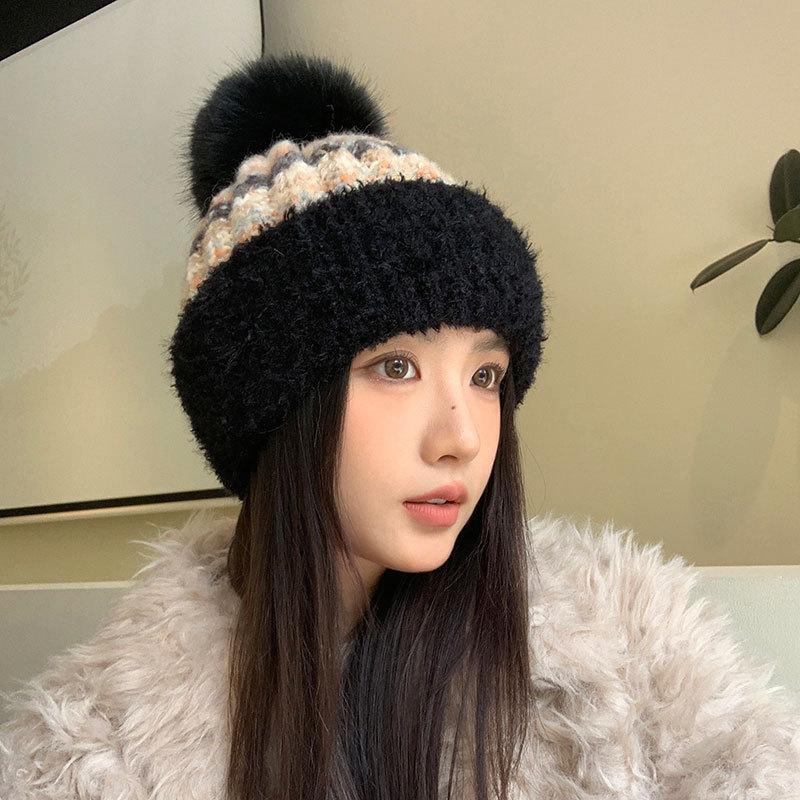 New Jacquard Knitted Hat Women's Autumn and Winter Fashion Warm Baotou Hat Hairball Burr Ear Protector Cold Hat Wool Hat