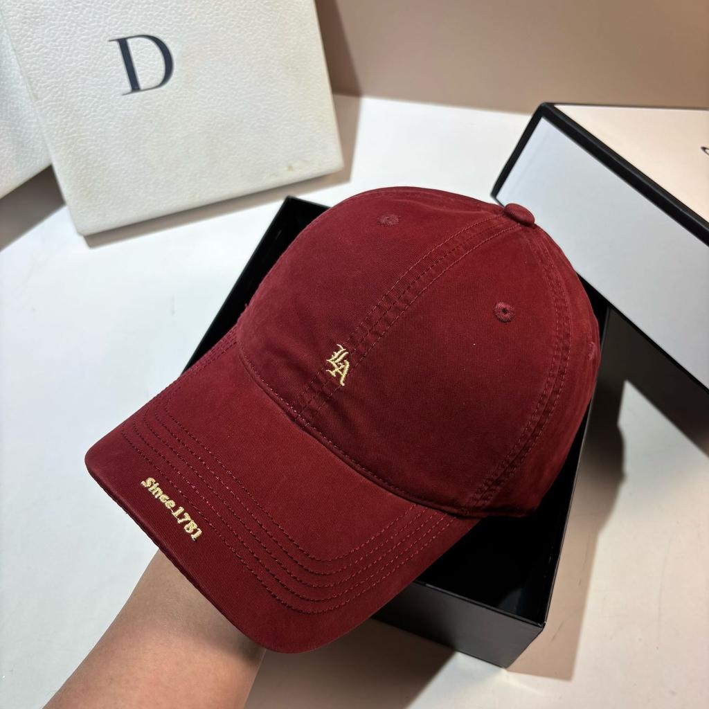 Internet Celebrities Ins Versatile Simple Cotton Cap Spring and Summer New Men and Women Couples Casual Sports Baseball Cap