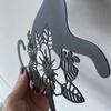 Katze Metall Dekorativer Gartenstecker Schwarze Katze Blumen Silhouette Statue für Außenhof Terrasse Rasen Dekoration
