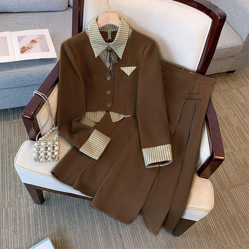 High-end Tea Department Wears A Complete Set of Women's Spring and Autumn Pleated Skirt, College Style Suit, Long Skirt.