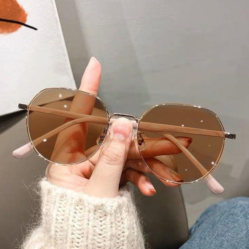 Trendy Intelligent Photochromic Sunglasses Women Men Outdoor Fashion Anti-blue Light Myopia Eyewear Unisex Classic UV Shades