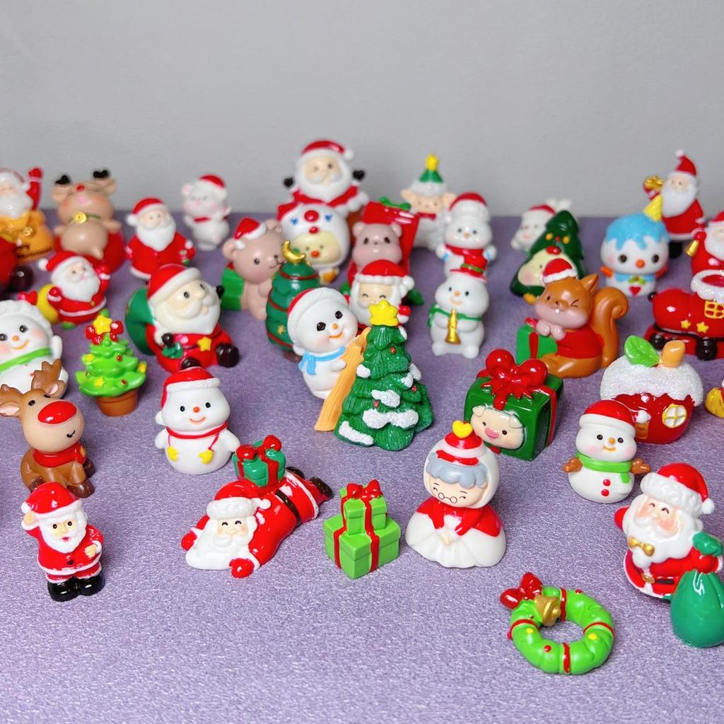 Santa Claus and Snowman Mini Figurine Ornament - Christmas Kid's Decoration