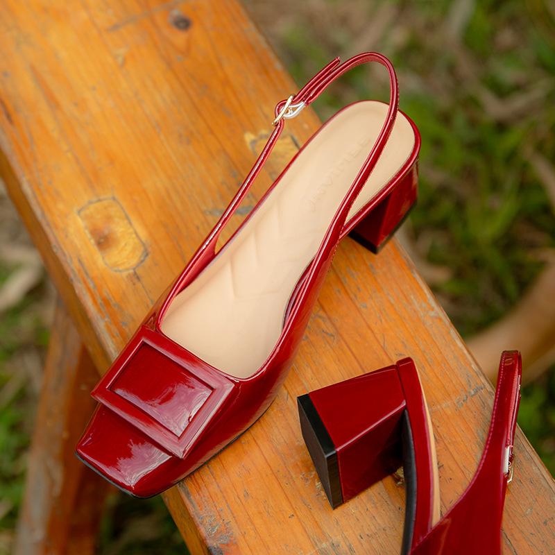 

Сандалии с квадратной пряжкой, с открытой пяткой, женские, новые, на среднем каблуке, туфли Мэри Джейн из лакированной кожи 40 бордовый