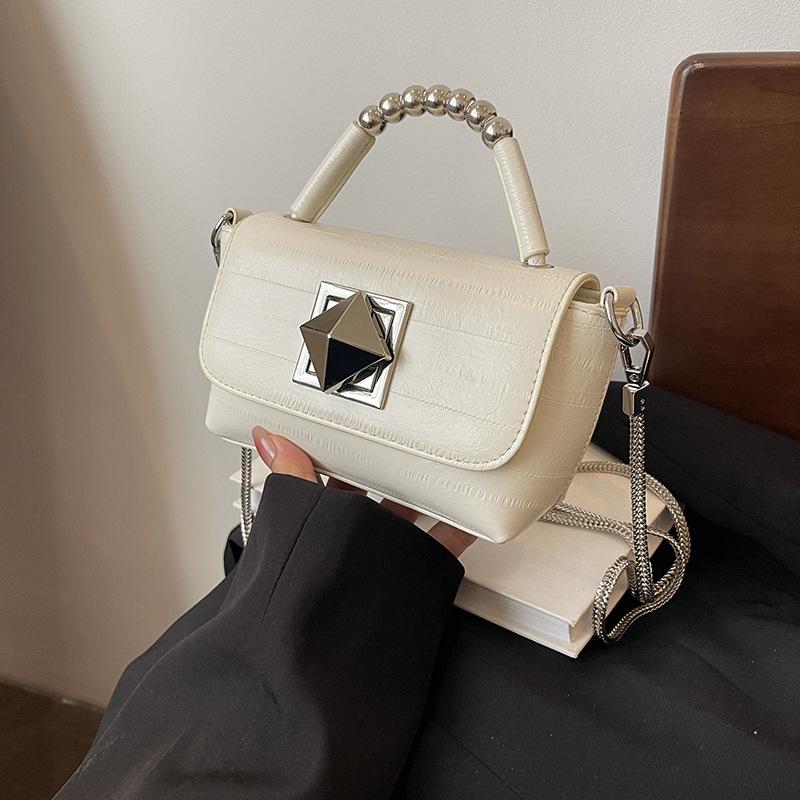 

Summer new fashion bag women s solid color versatile shoulder bag high texture exquisite chain trend messenger bag one size fits all білий