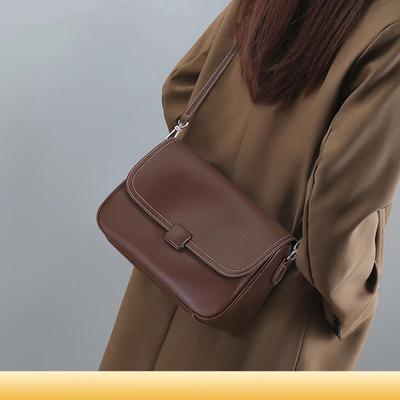 A Light Luxury Single-shoulder Square Bag Made of Genuine Leather, A Fashionable and Retro Women's Crossbody Bag Made of Cowhide