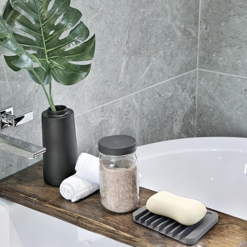 1-Pack Free Punch Soap Box Silicone Draining Soap Holder Creative Kitchen Bathroom Countertop Non-slip Shelf