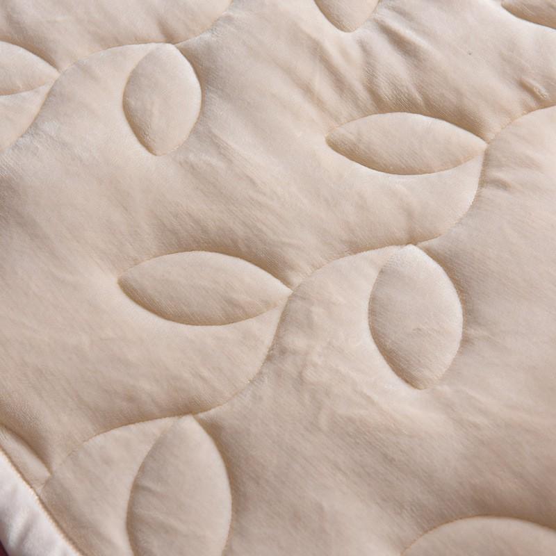 Thick 3-Layer Fleece Blanket Bed Sofa Couch - Solid Color Soft Plush Throw Winter Fall Season