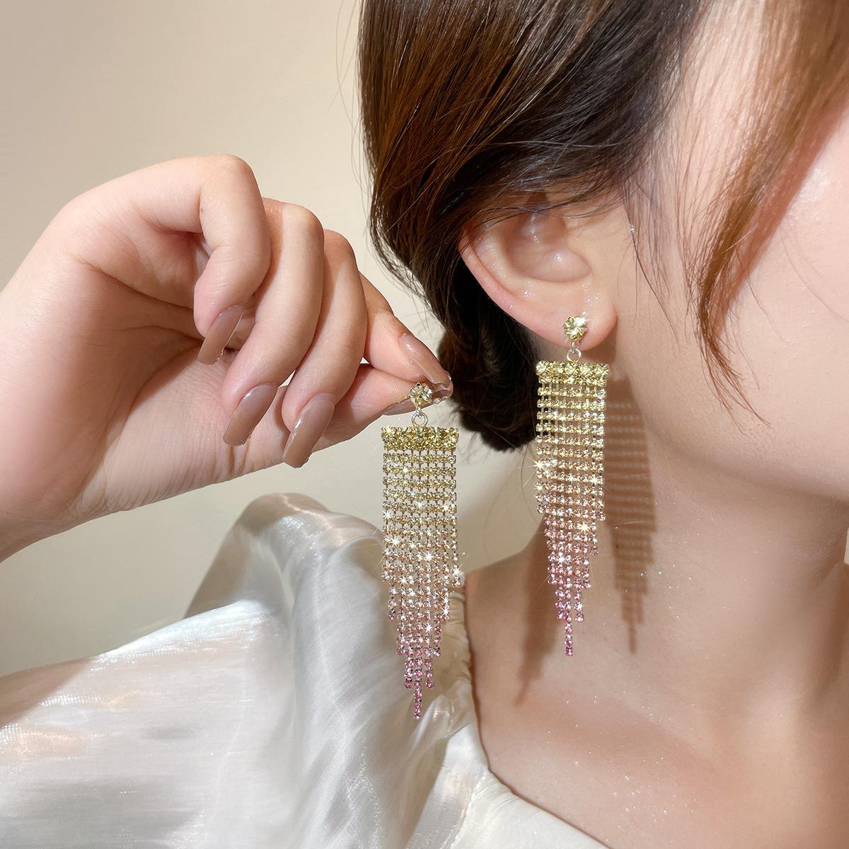 

Light luxury color full diamond tassel long earrings