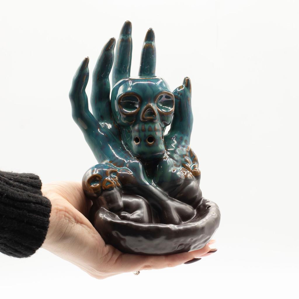 Backflow Incense Burner – Skull In Hand