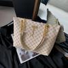 2024 Spring Retro Texture Chain Shoulder Bag for Women