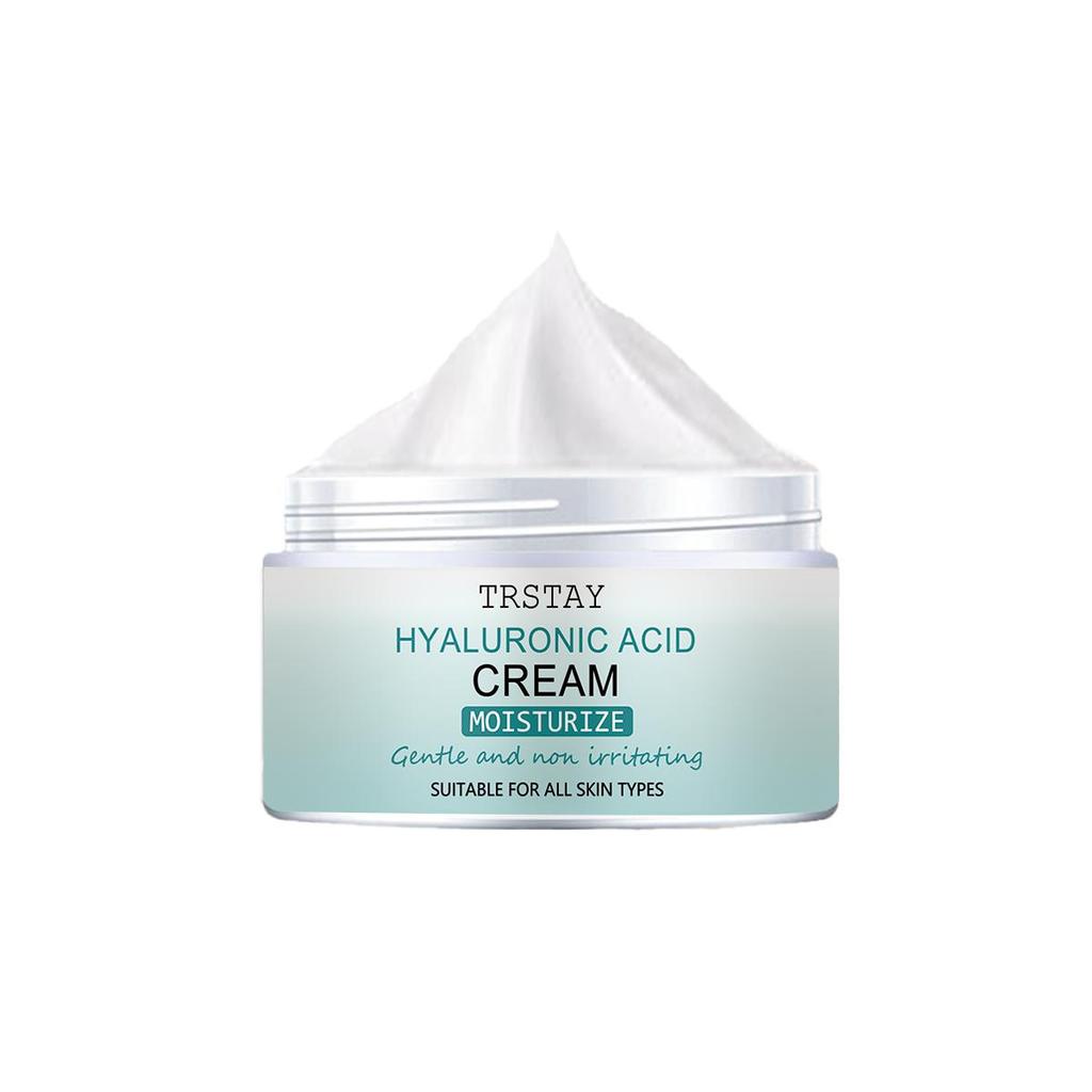 The cream smooths fine lines and evens out skin tone, while hyaluronic acid hydrates and nourishes the skin, leaving it soft and refined