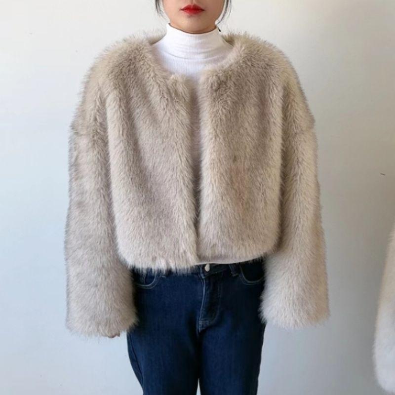 Fall and Winter Coat Short Women's Casual Fashion Street Style Imitation Fox Fur Fur Women's Fur Round Neck Tops Coat
