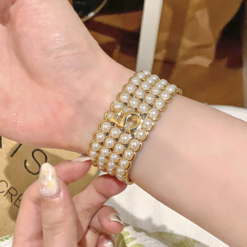 Golden Dreams Multi-layer Pearl Openable Bracelet - Court Style Luxury Jewelry for Women