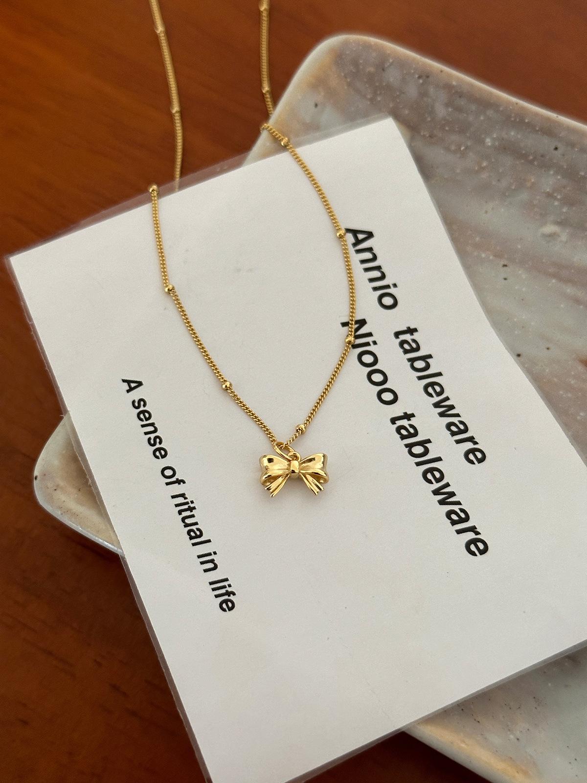 

925 sterling silver bow necklace French retro exquisite neck chain light luxury niche design high-end collarbone chain 925 silver