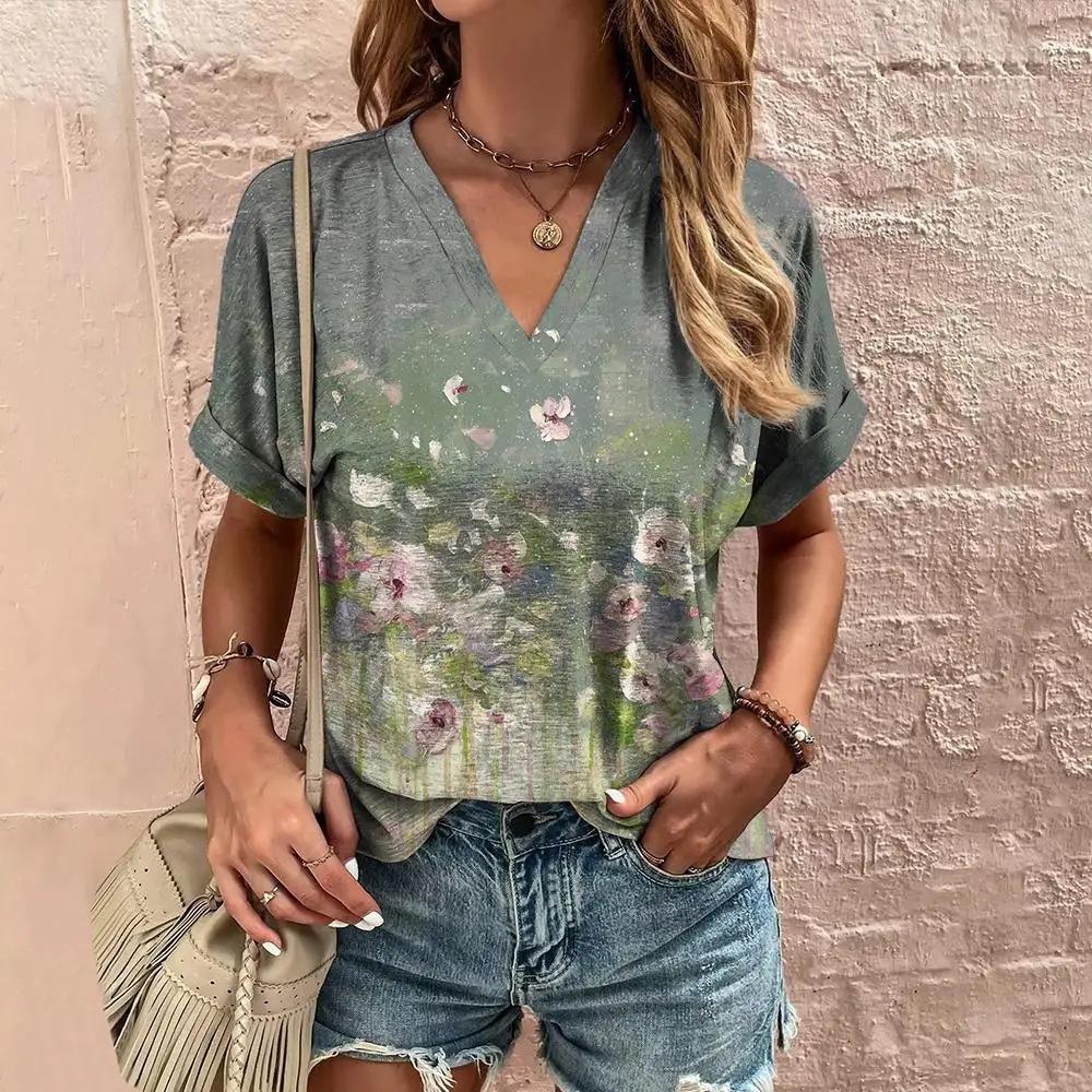 

Retro Floral Women s T-shirt Harajuku Top V-neck Fashionable Shirt Summer Casual Wear T-shirt 5XL