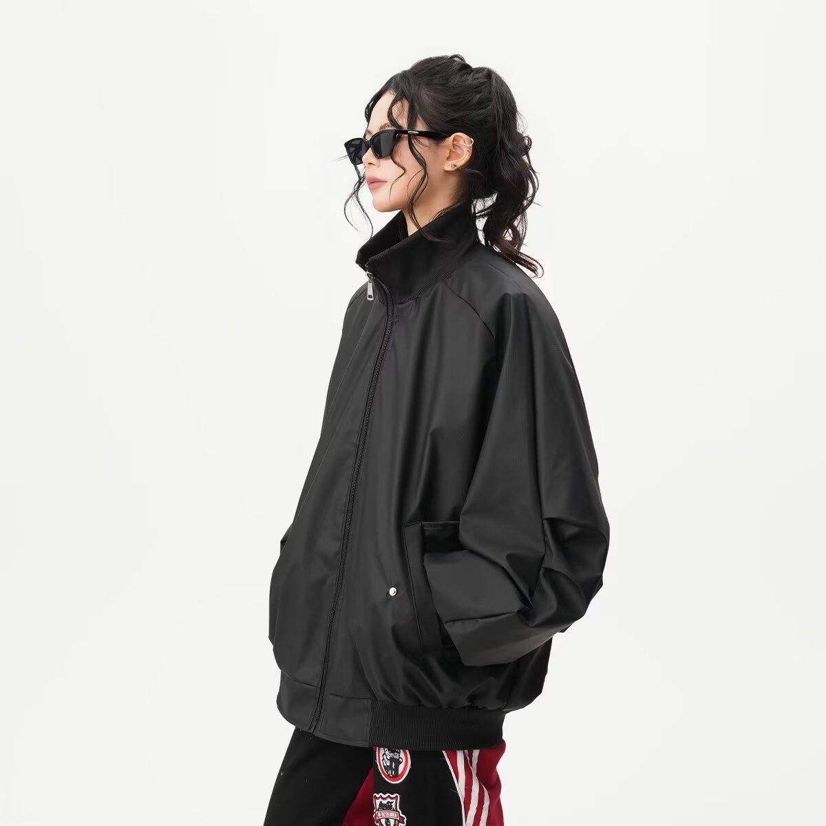 

Весна и осень японский ретро однотонный пиджак с воротником-стойкой унисекс японский тренд молодежный стиль реглан вертикальная полосатая свободная пара пальто 3XL чёрный