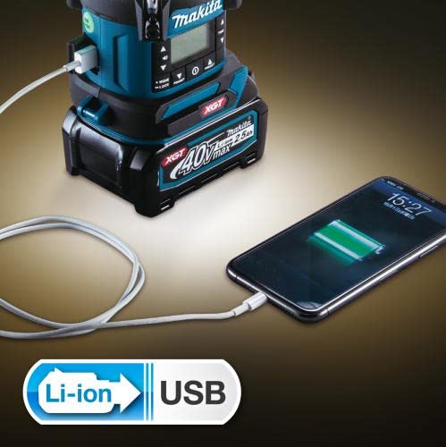 Makita MR008GZ Rechargeable Lantern Radio, 40Vmax (Battery and Charger Sold Separately)