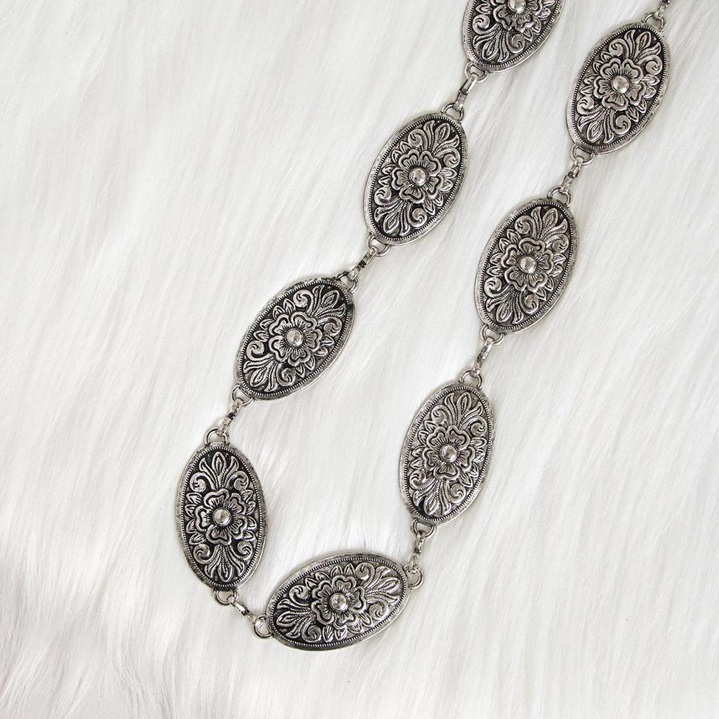 Retro Carved Metal Women's Waist Chain In Antique Silver Bronze with Western-Style Embossed Alloy Design