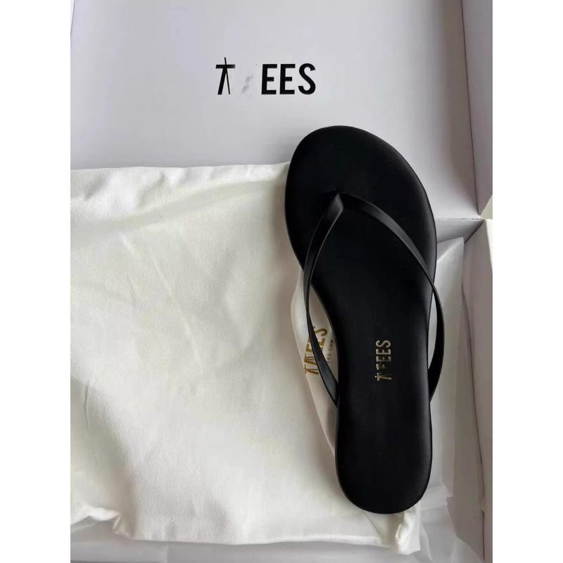 

2025 summer European and American niche minimalist flip-flops women s soft and comfortable flat-bottomed slippers outside casual simple sandals 40 чёрный