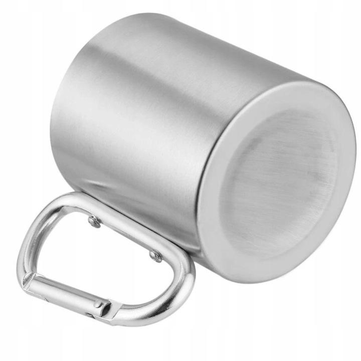 Metal travel mug with a carabiner
