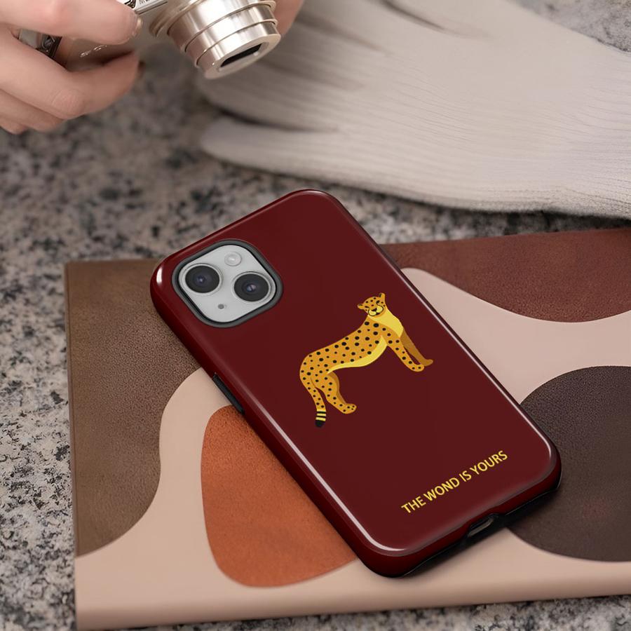 A Fashionable Running Leopard Phone Case for Apple iPhone 17 Plus 14 Pro Max 15 16 XS XR 13 16e 12 Air 11 Soft Cover Capa