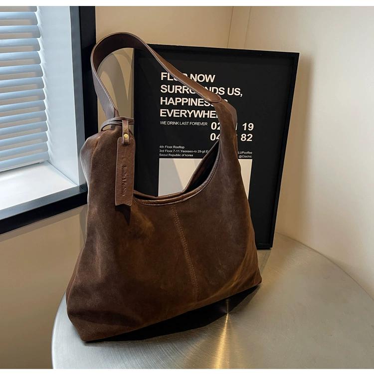 

Women Suede Shoulder Bag with Zipper Hobo Bags Large Capacity Handbag Slouchy 2026 Trendy Commuter Travel Purses and Handbags кавовий