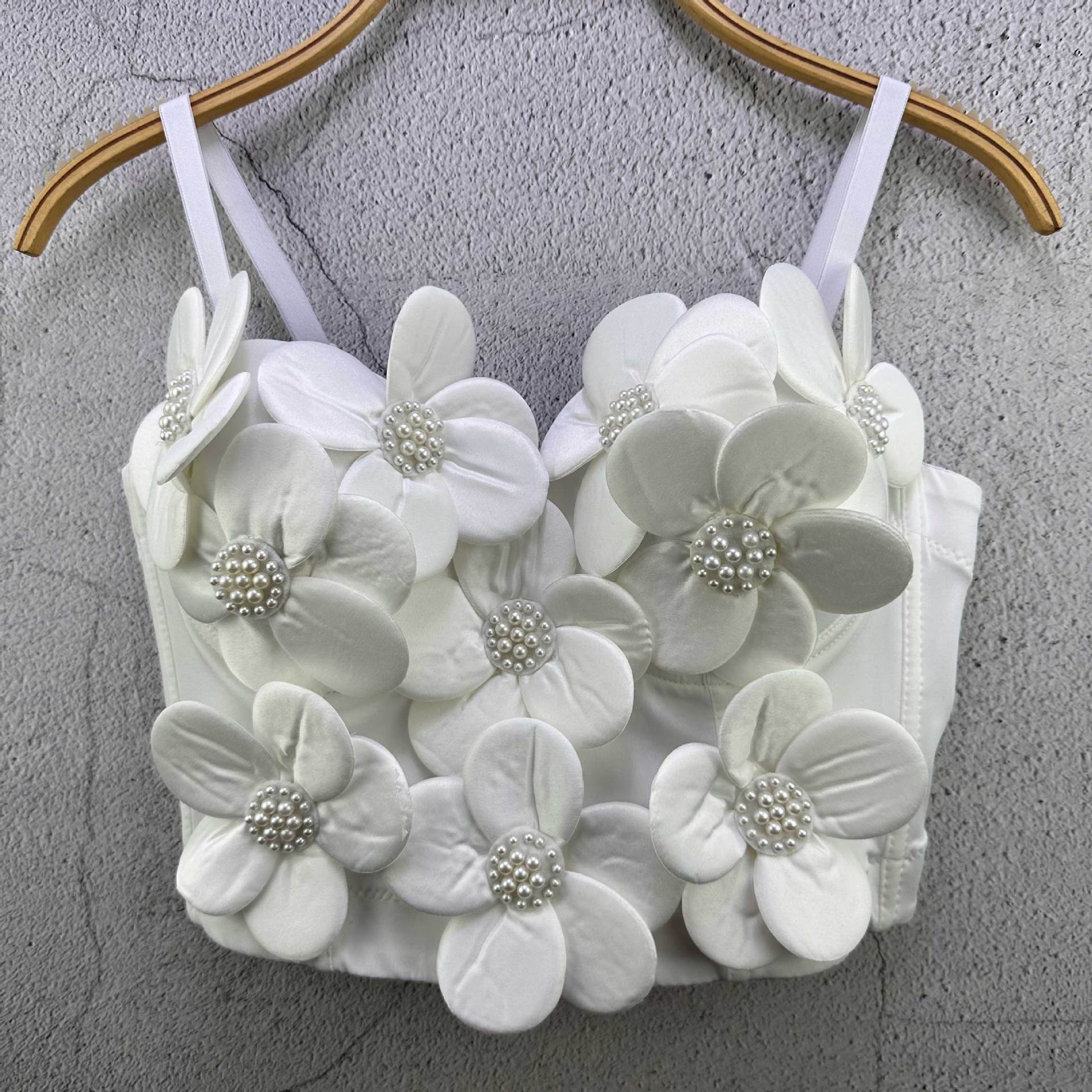 

Уникальный топ-халтер, верхняя одежда, ручной работы, с цветочным жемчужным декором, топ-халтер для женщин, танцевальный топ-накидка, сценический наряд, майки и топы 34/75 белый