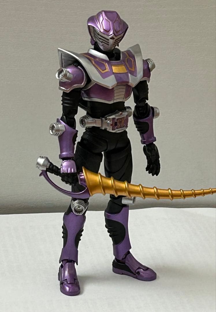 

[USED] S.H.Figuarts Kamen Rider Ohja (opened, in good condition)
