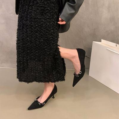 Französische spitze schwarze High Heels Damenschuhe Frühling und Herbst mit Rock Stilettos Wildleder Pendler Schuhe