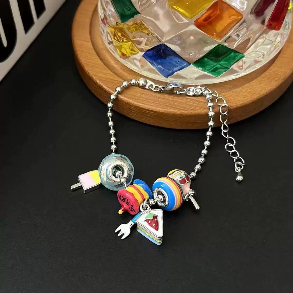 Y2K Şekerli Kek Küpeler & Dopamin Kolye: Tatlı, Havalı, Çocuksu Moda