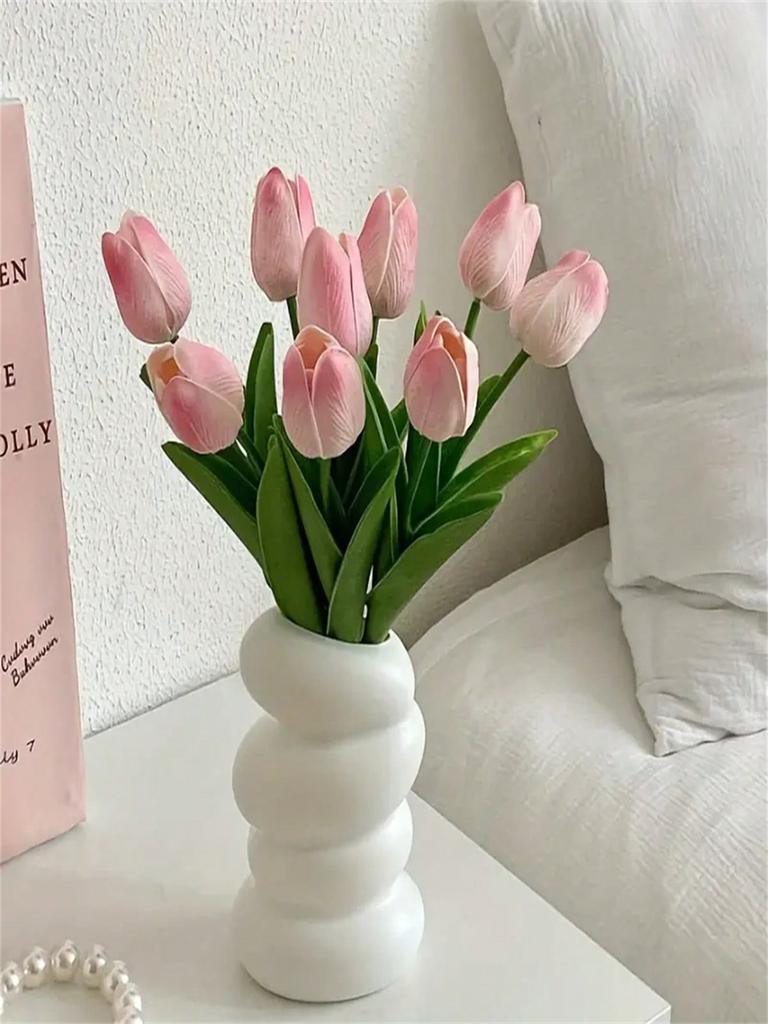 Ein Set aus 6 künstlichen Tulpen, geeignet für die Heimdekoration, Schreibtischblumen-Dekoration zum Jahrestag, Realistische falsche Tulpenblumen (Vase nicht enthalten)