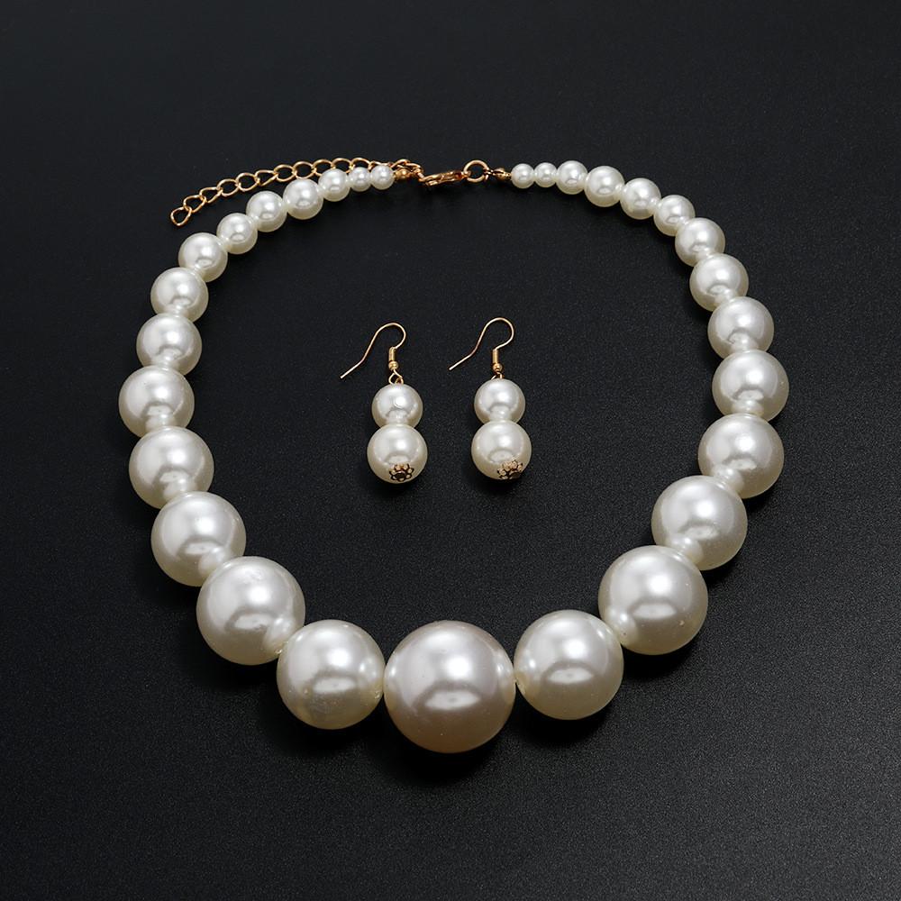 Fashion Necklace Pearl For Women With Multilayer Water Chain Geometric Pendant