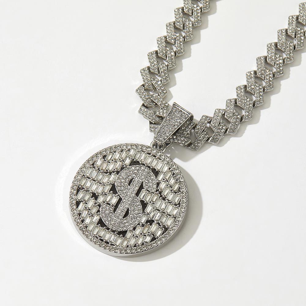 Colgante de Moneda de Dólar con Pedrería Hip Hop con Cadena Cubana Dorada - Accesorio Unisex de Moda