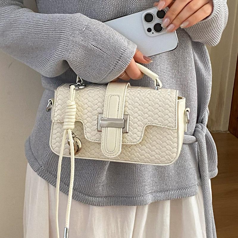 IELGY Woven Pattern Pink Small Square Bag Ladies Fashionable All-Match Messenger Bag