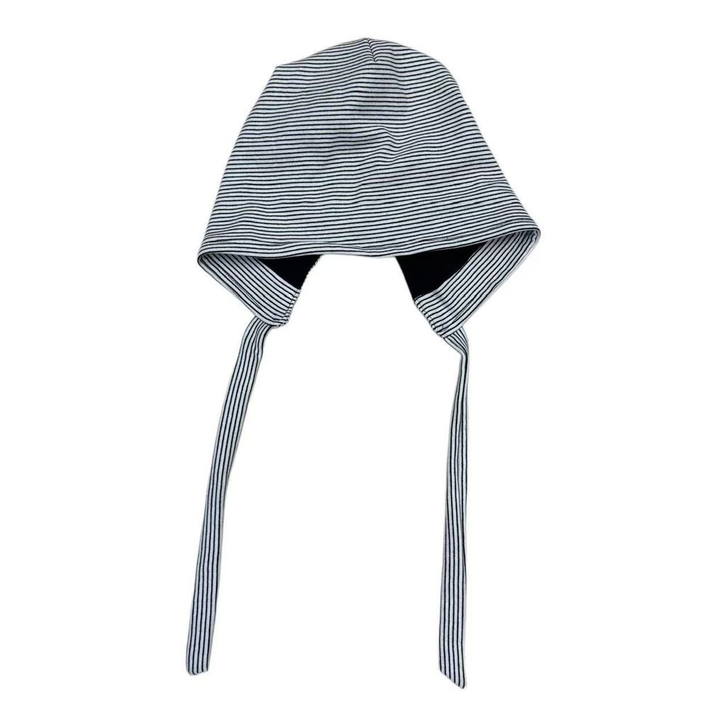 

Cozy Cotton Cold Weather Hat With Round Top And No Brim For Spring And Fall белый