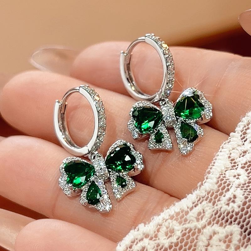 Manufacturer's Direct Of 2025 New Emerald Butterfly Set Women Fashionable Earrings Necklaces Rings Light Luxury Hair Replacement
