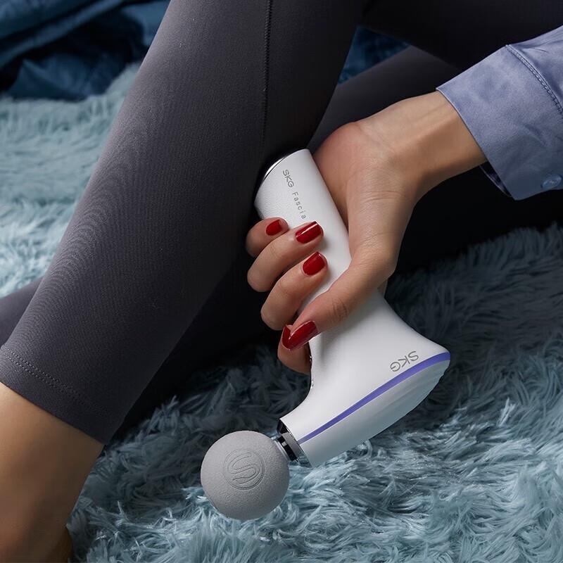 SKG F5 Fascia Gun Massager with Hot Compress CN plug (adapter included)