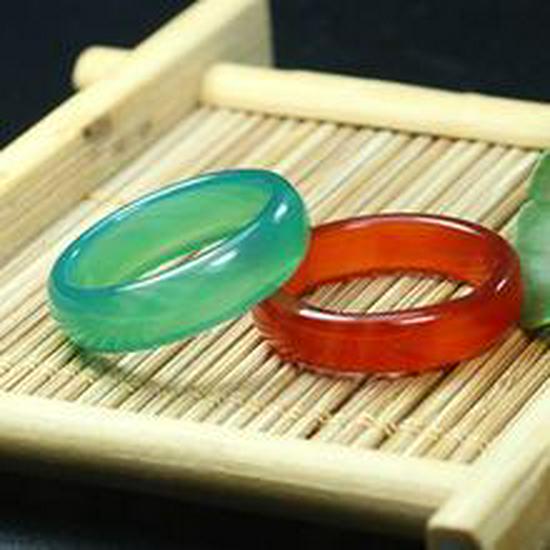 Chalcedony Green Jade Agate Thumb Ring - Unisex Couple Style