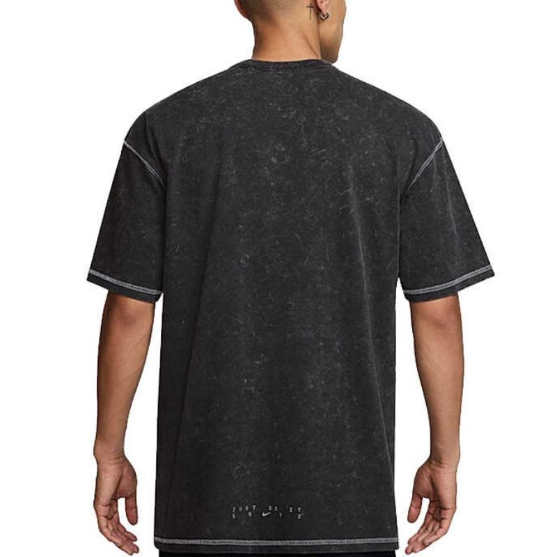 New Nike Sportswear T Shirt Men's Black HJ0777-060
