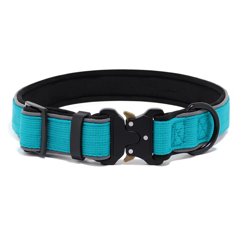 Guler tactic reflectorizant pentru câini de talie medie și mare: Collie, Golden Retriever, Labrador