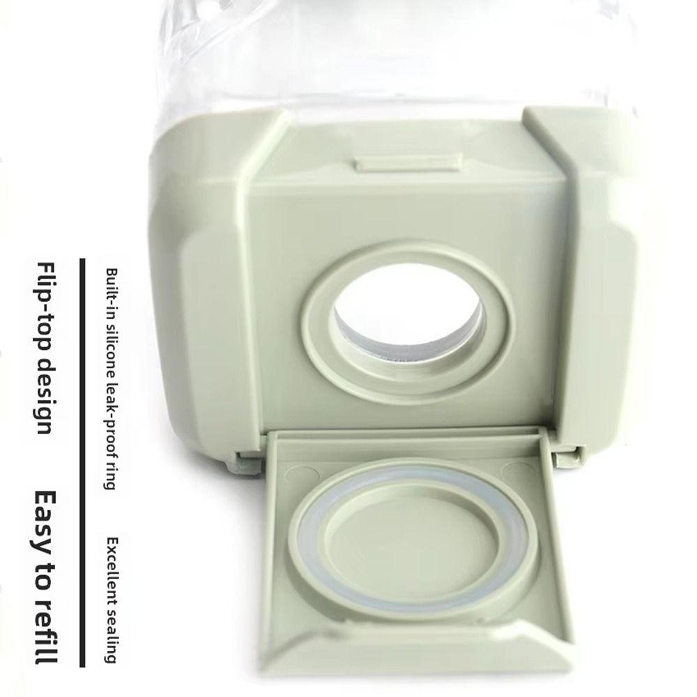 Automatic Dispenser Hanging Pet Water Dispenser Leak-Proof No-Drip Dog Water Dispenser  Small Pet