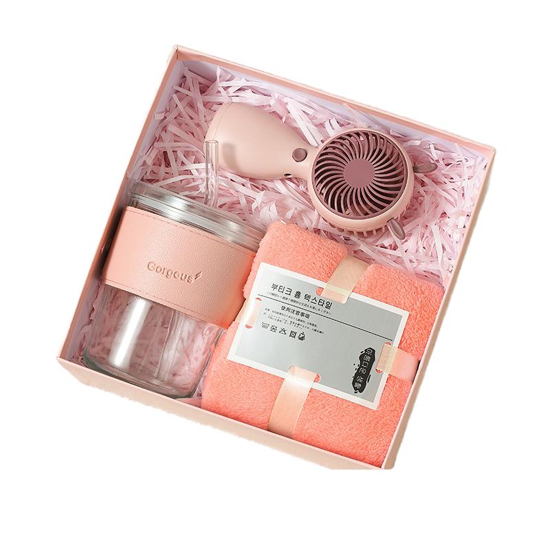 High Quality Latest Gift Set Mini Fan Umbrella Thermos Flask Vacuum Cup Business Gift Set for Promotional Gift Giveaways Cup+Towel+Fan розовый