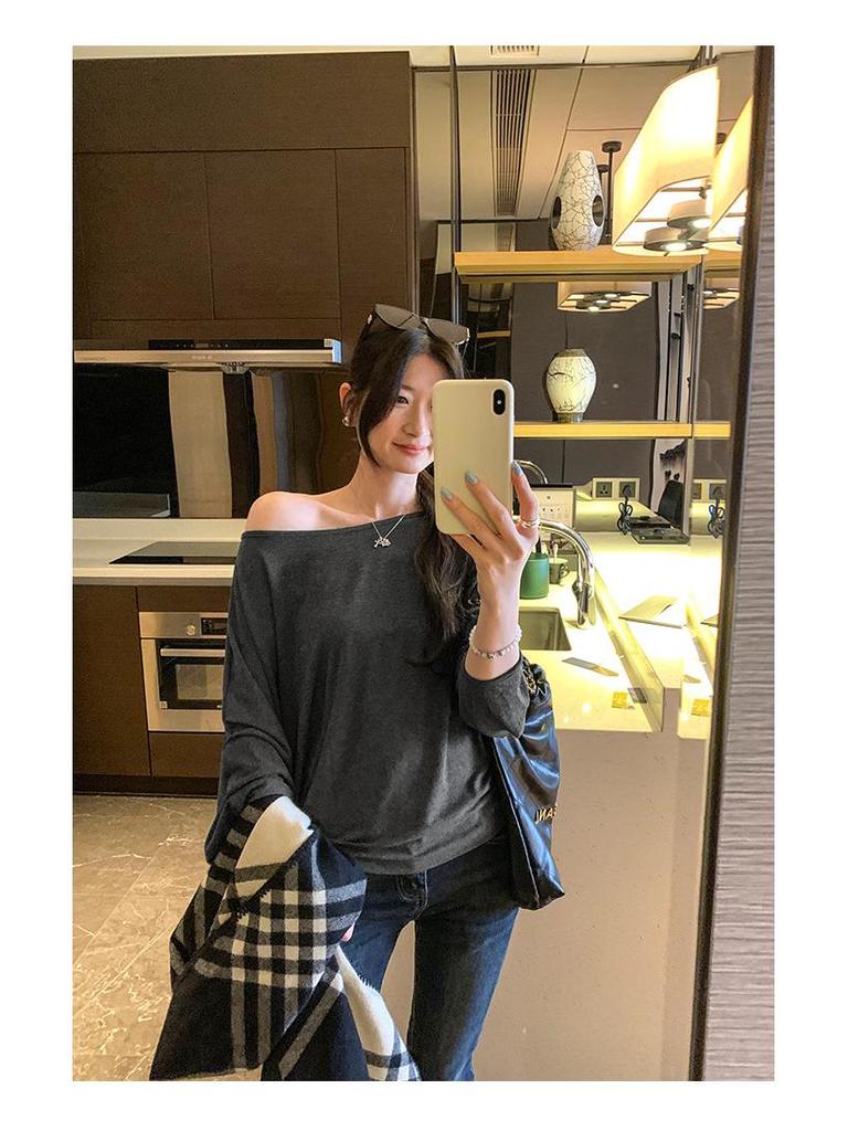 Petite Asymmetrical Off-Shoulder Batwing Sleeve Cropped Top for Women - Spring 2026 Arrival