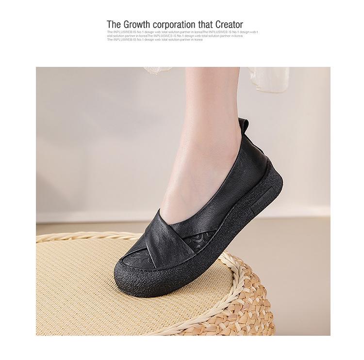 Spring Cowhide Low-Cut Soft Sole Round Toe Retro Women's Casual Shoes